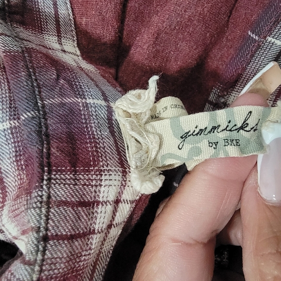 BKE Burgundy Plaid Shirt Size Small - Picture 5 of 6